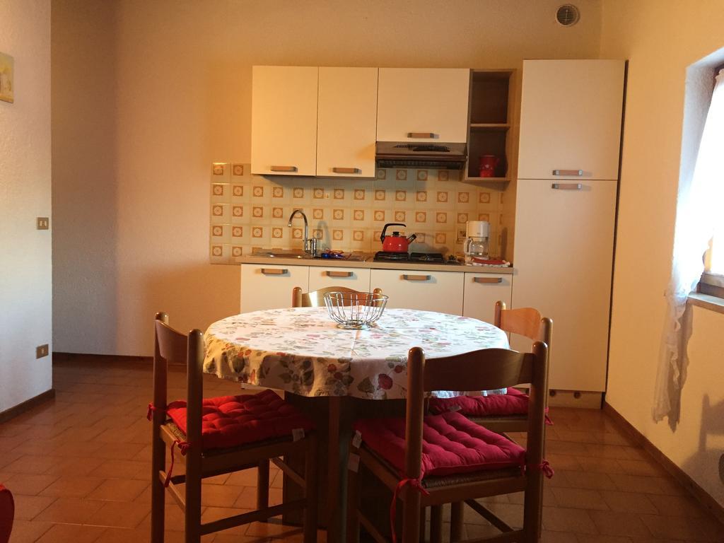 Casa Mary Apartment Бренцоне сул Гарда Екстериор снимка
