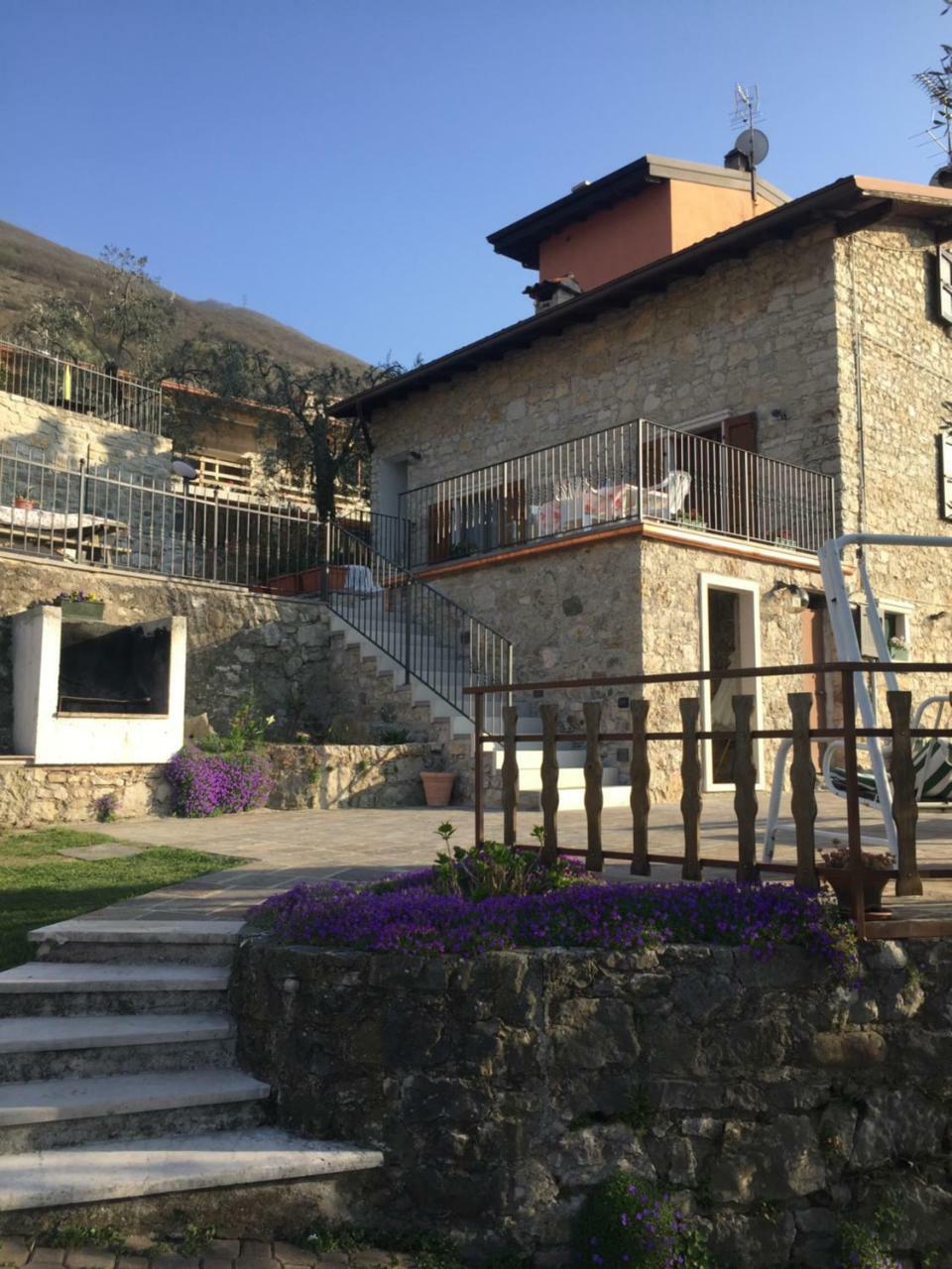 Casa Mary Apartment Бренцоне сул Гарда Екстериор снимка