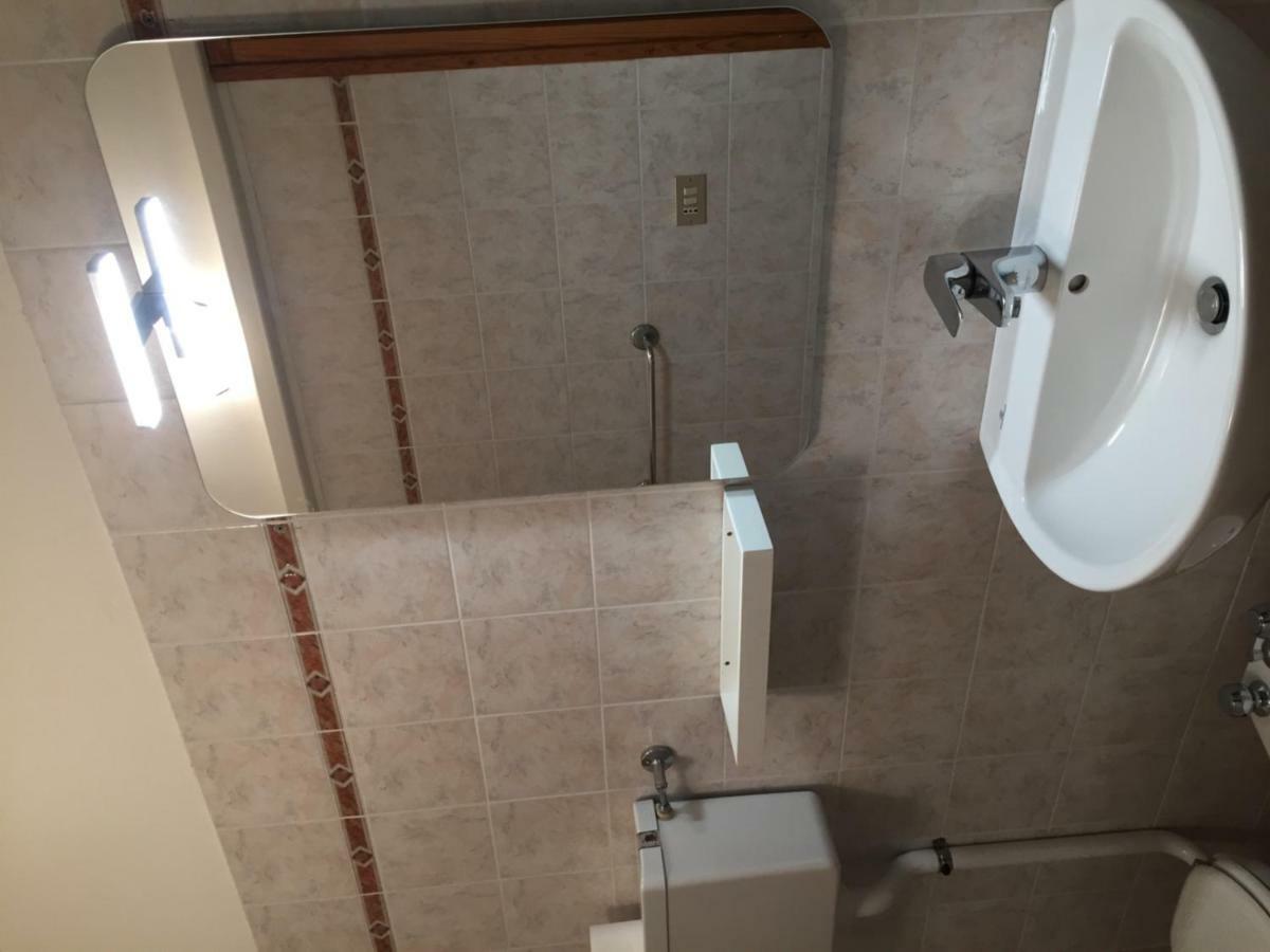 Casa Mary Apartment Бренцоне сул Гарда Екстериор снимка